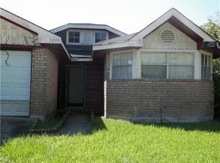 5243 Timber Crest Dr, New Orleans, LA 70131