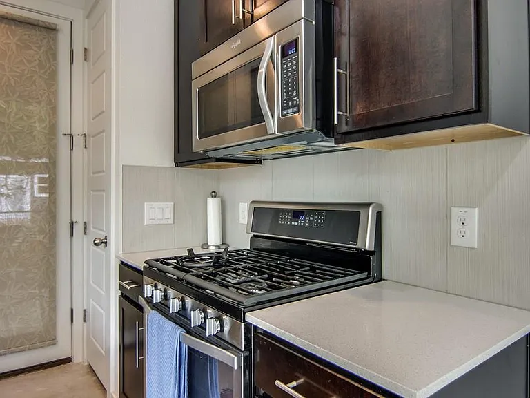 1702 W Saint Johns Ave #B — Photo 12