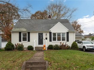 46 Danenberg Pl, West Haven, CT 06516