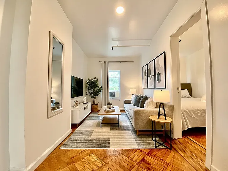 312 Decatur St #4 — Photo 1