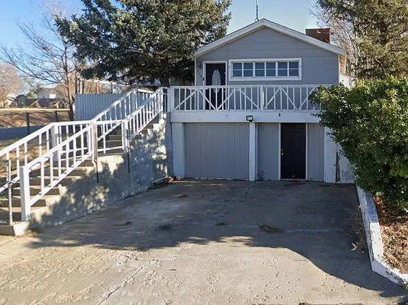 340 Sunset Dr, Pampa, TX 79065