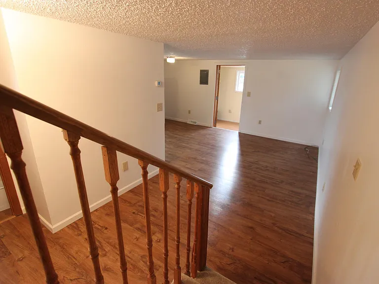1323 Mission Rd — Photo 7