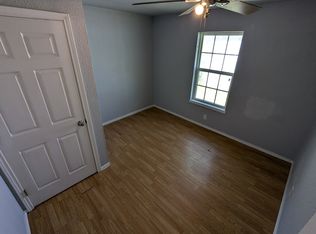 1607 McCormick St E, Denton, TX 76205