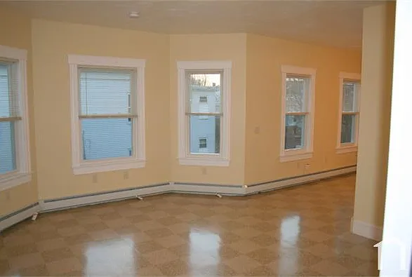 30 Holmes St #2 — Photo 10