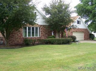 156 Webster Ave, Bens Run, WV 26146