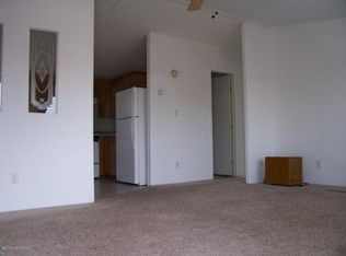 153 S Garland Prairie Rd, Parks, AZ 86018