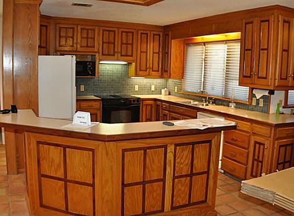 4th image of 1402 Mary Ct