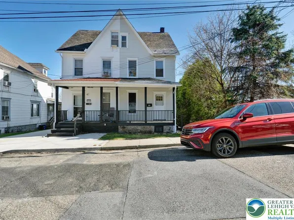 416 W Mountain Ave, Pen Argyl, PA 18072