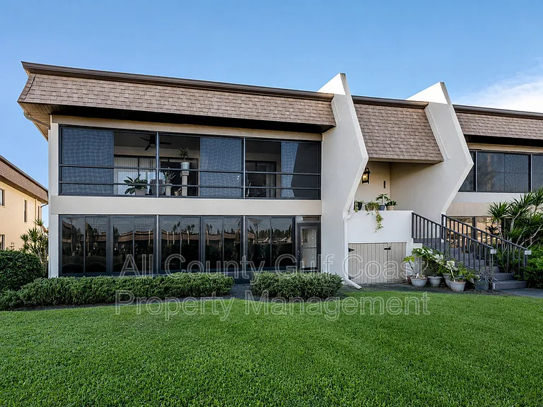 1737 Bonitas Cir — Photo 1