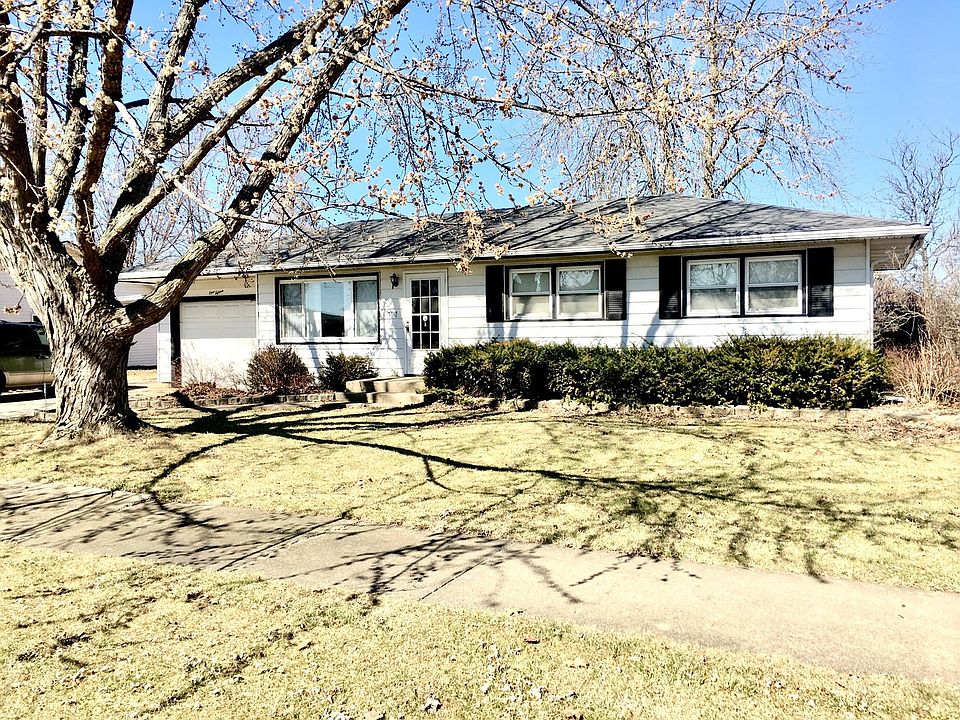 1st image of 115 Ponderosa Dr