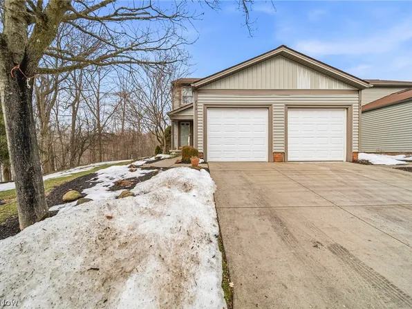 236 Regina Dr, Bedford, OH 44146