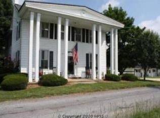 12230 Shoemaker Rd, Taneytown, MD 21787