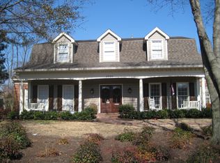 2526 N Park Creek Cv, Germantown, TN 38139