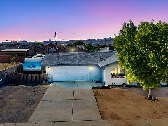 2nd image of 3337 N Lomalai Street