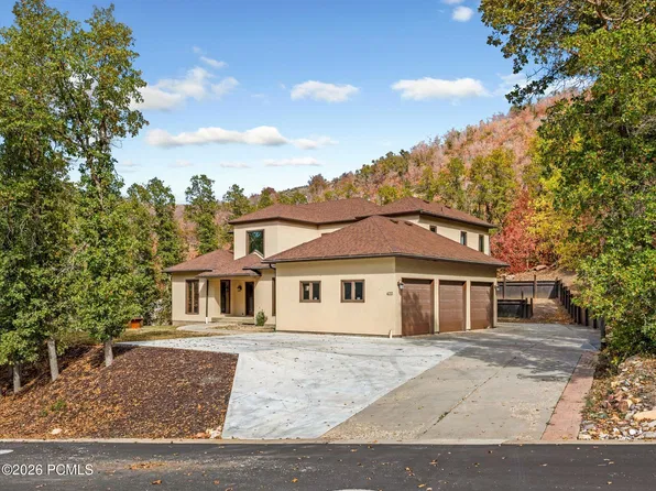 422 S Maryfield Dr, Salt Lake City, UT 84108