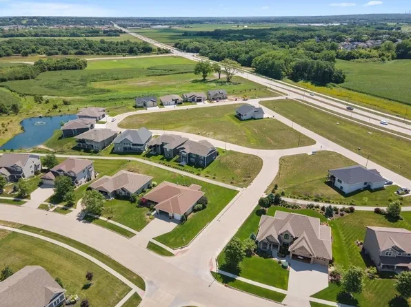 7012 Blair Loop, Johnston, IA 50131