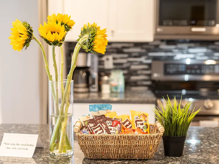 2510 E Hermosa Dr — Photo 15