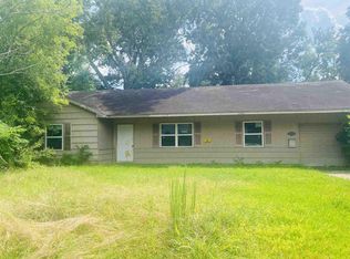 3229 Allison Ave, Groves, TX 77619