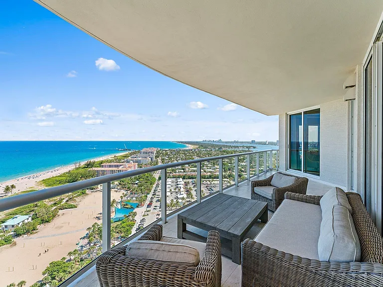 2700 N Ocean Dr #2304B — Photo 45