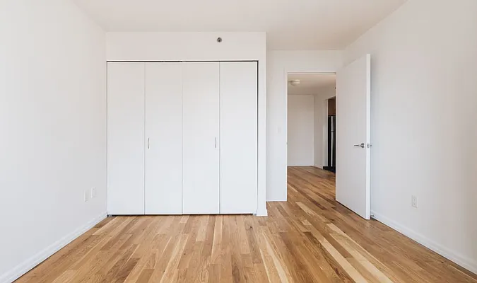 Rented by Realty Trends Corp | media 5