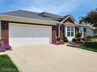 24911 Grand Traverse Ave, Brownstown, MI 48134