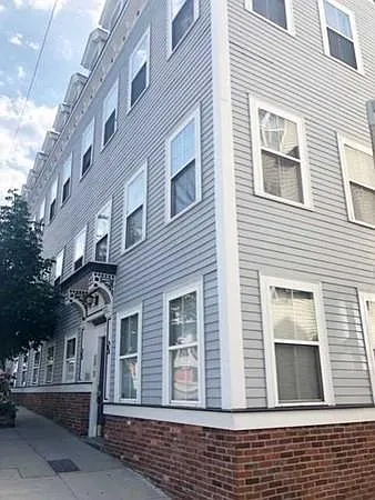 47 Dorchester St #26