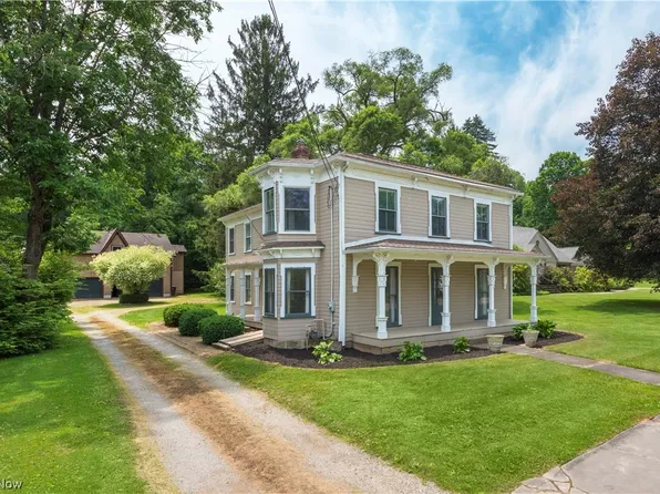 1726 Main St, Peninsula, OH 44264