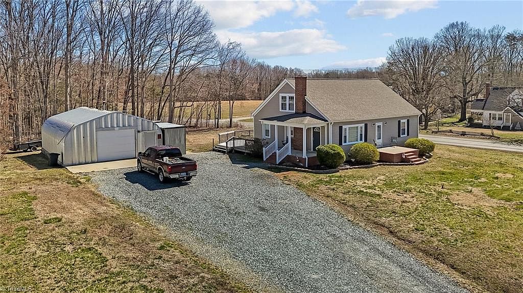 新品未使用 House on the Hill (Flower Stripe) 3307 Altamahaw Church St, Elon, NC 27244 | MLS #1175961 | Zillow