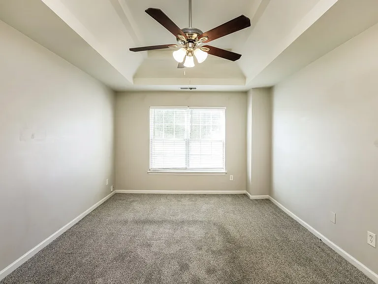 3112 Berthas Overlook — Photo 9