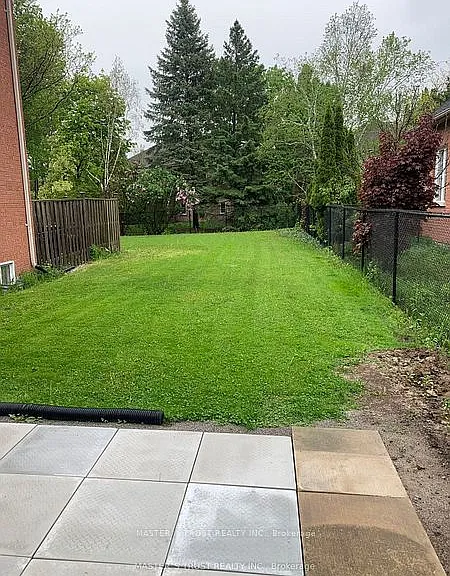657 Chaleur Pl — Photo 13