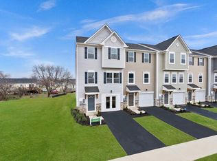 34 Trotting Rd, Inwood, WV 25428
