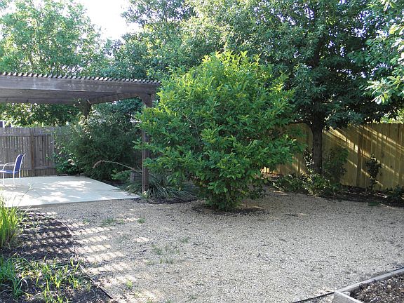 4th image of 119 Fence Line Dr