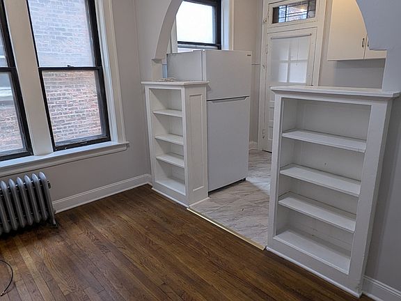 2nd image of 5459 S Everett Ave #2A
