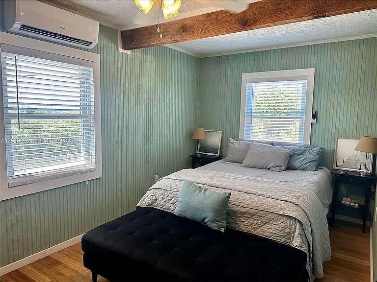 813 Hawksbill Ln — Photo 6