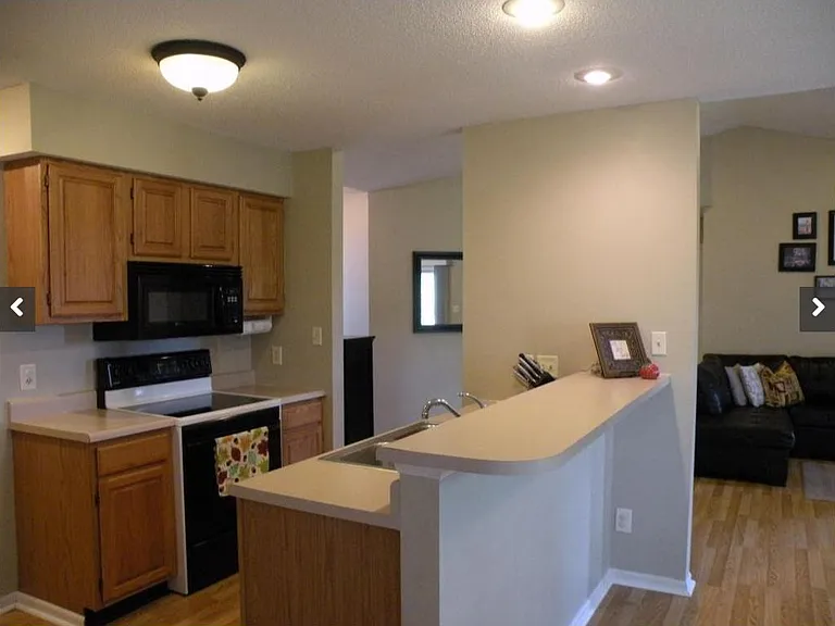 3808 Churchill Dr — Photo 10