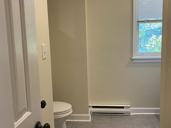 5th image of 47 South St APT 2