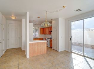 6180 Bridgeport Hills Ave, Las Vegas, NV 89139