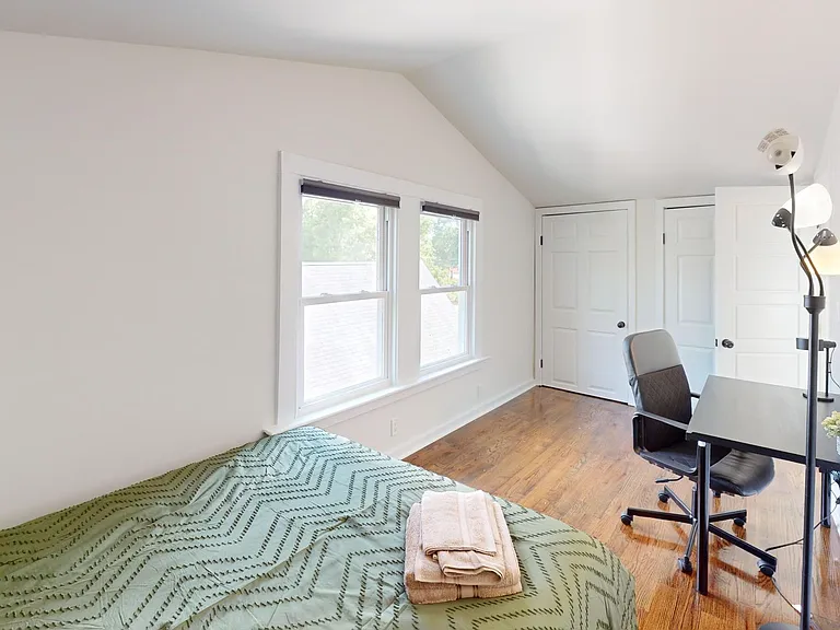 69 Edwards St — Photo 26