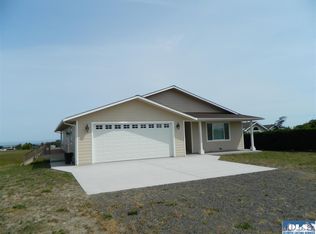 102 Windsong Ln, Sequim, WA 98382