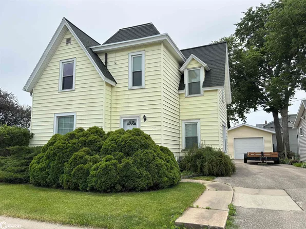 310 W State St, Marshalltown, IA 50158