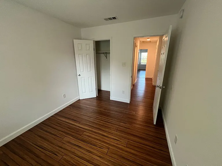 4829 Tunlaw Ct — Photo 14