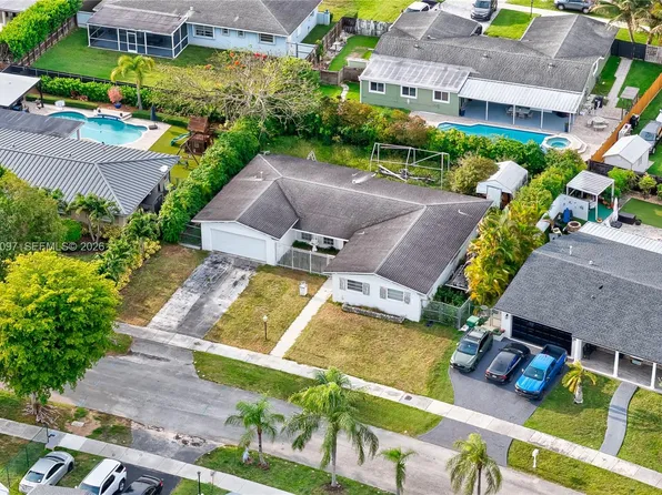 14245 SW 75th Ter, Miami, FL 33183