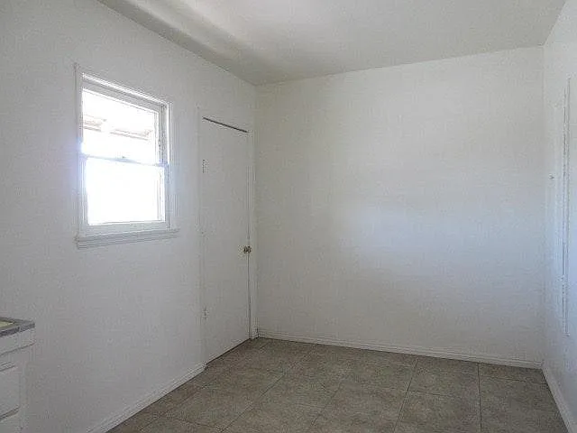 1410 N Kenmore Ave #6 — Photo 18