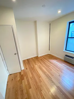 Rented by Level Group | media 20