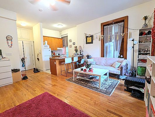 3rd image of 340 W End Ave APT 3A