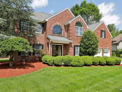 16 Dawn Dr, Emerson, NJ, 07630