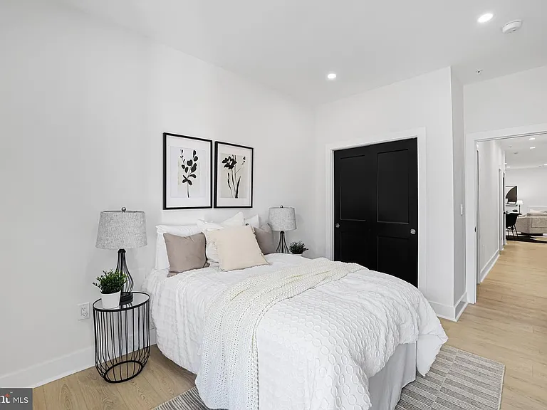 616 NW Kenyon St NW #3 — Photo 11