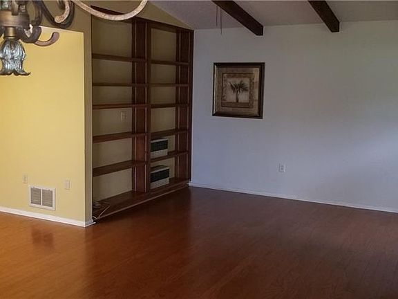 5th image of 4219 Francis Bacon Ln
