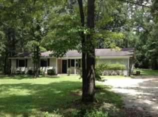138 Edgewood Dr, Crawfordville, FL 32327