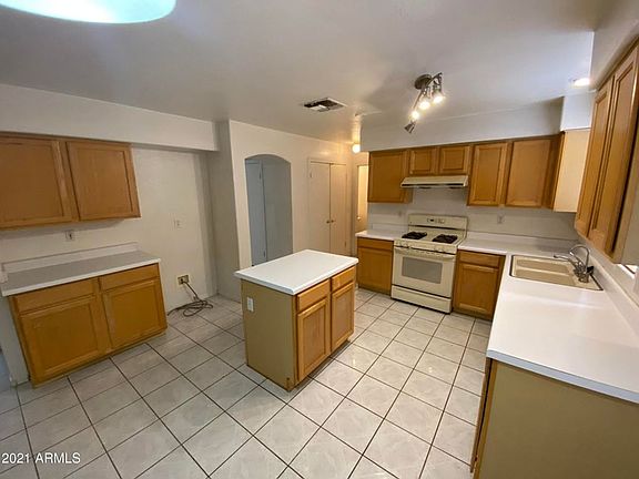 4th image of 5166 W Campo Bello Dr